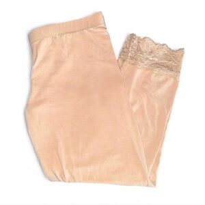 Bozzolo Lace Trim Shapewear Pants in Cream